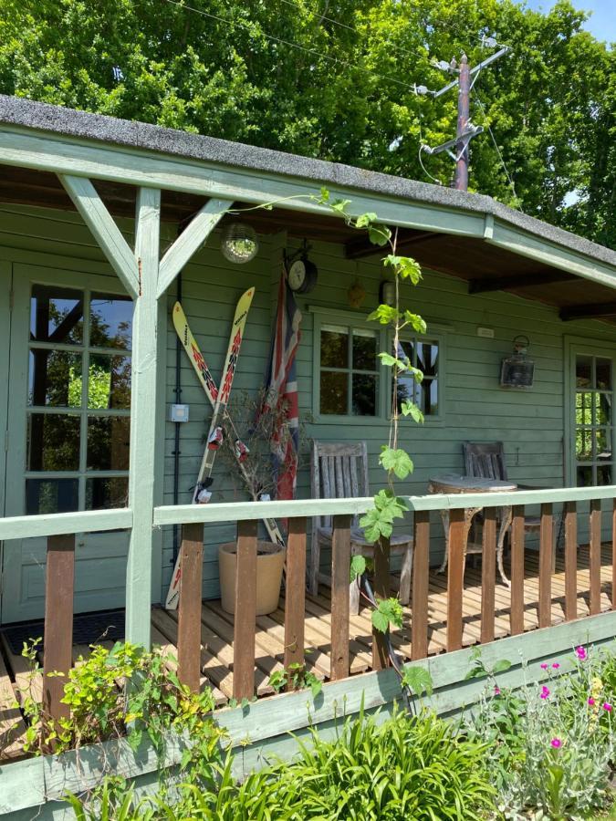 The Lodge On The Marsh Brading Bagian luar foto